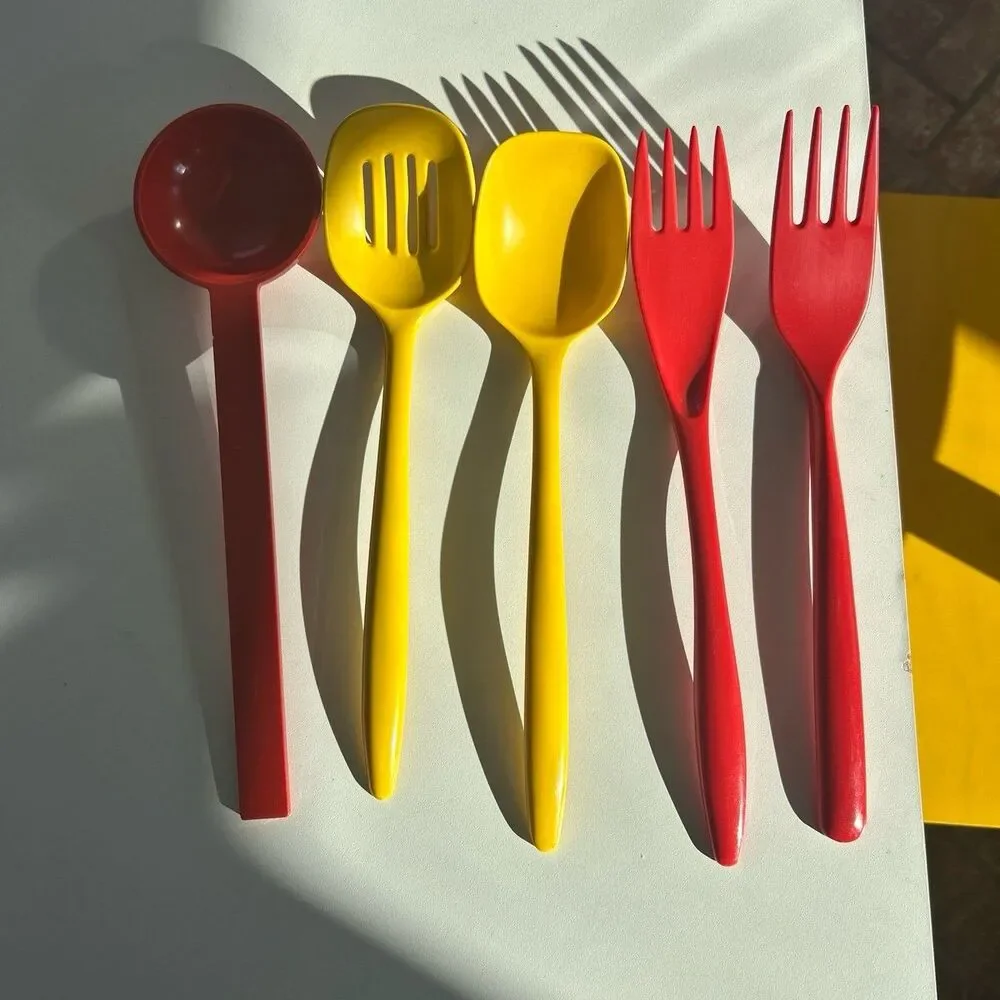 Vintage Melamine Utensils Set / Five